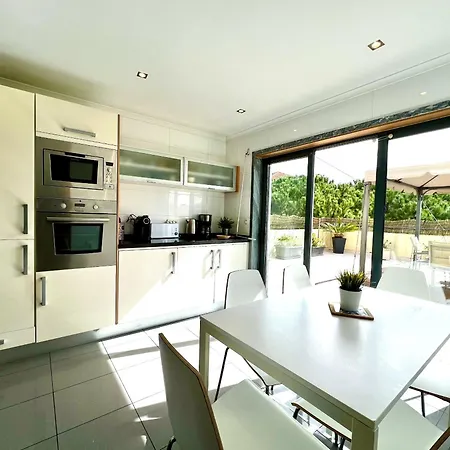 Apartamento A Garden In The Air - In Cascais